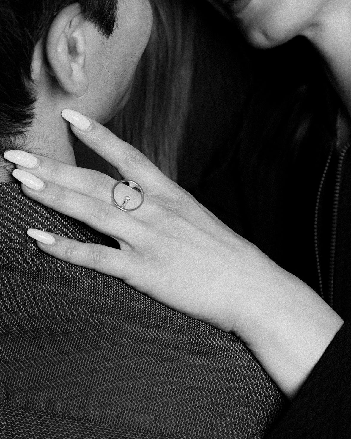 Auksinis žiedas Cosmic su deimantu