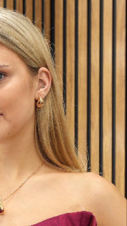 Auksiniai auskarai lašo formoje 585