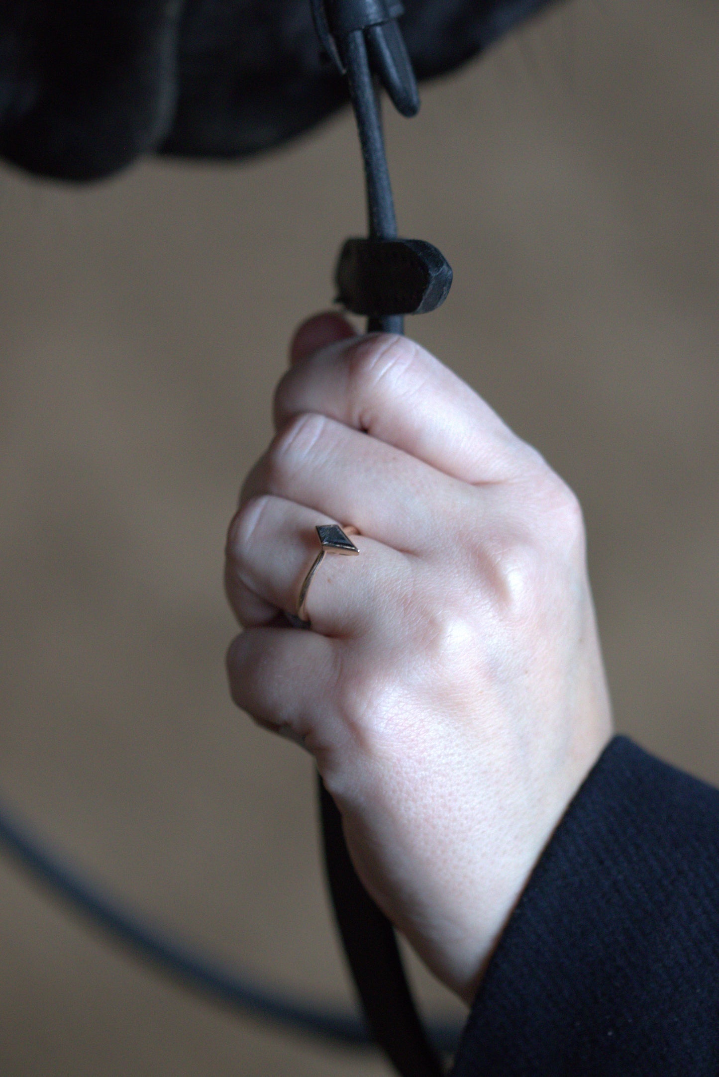 Žiedas su "Salt and Ppper" deimantu 0,60 ct