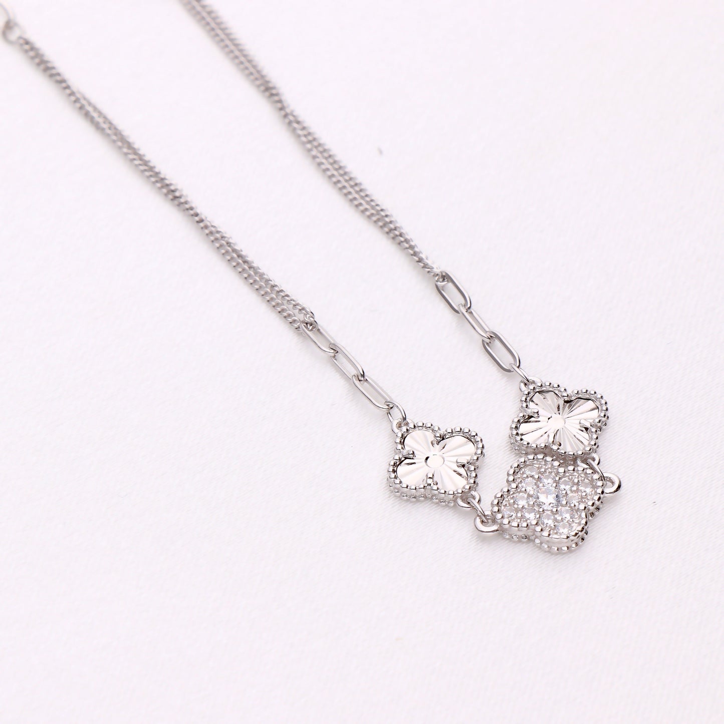 Sidabrinė apyrankė