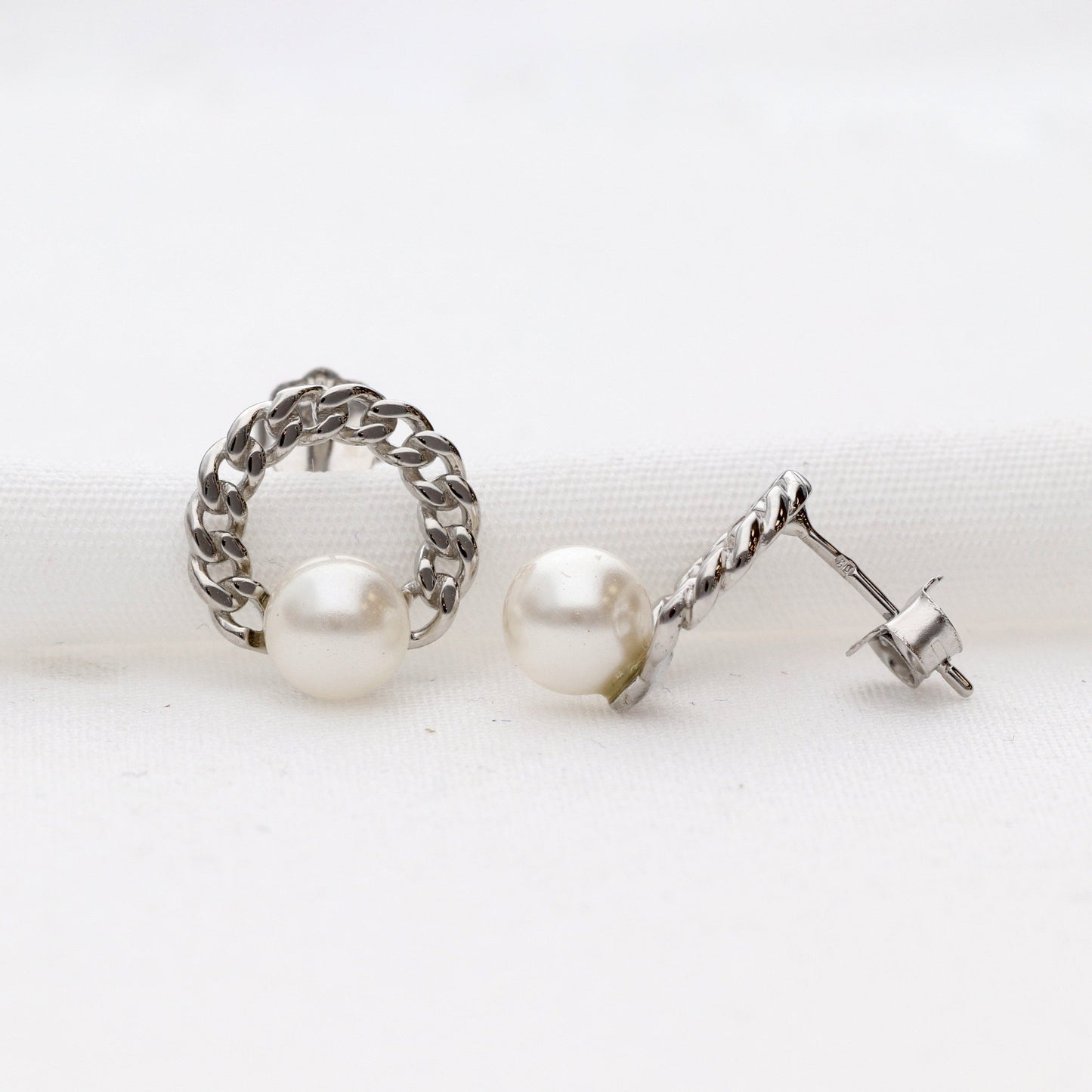 Sidabriniai auskarai