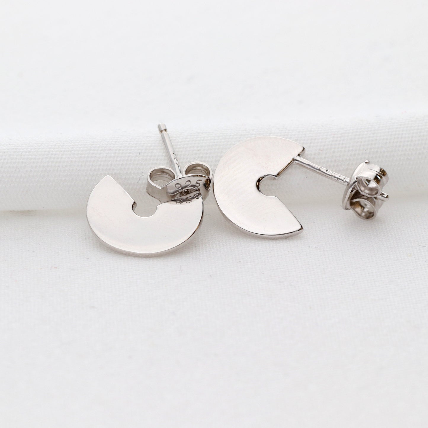 Sidabriniai auskarai