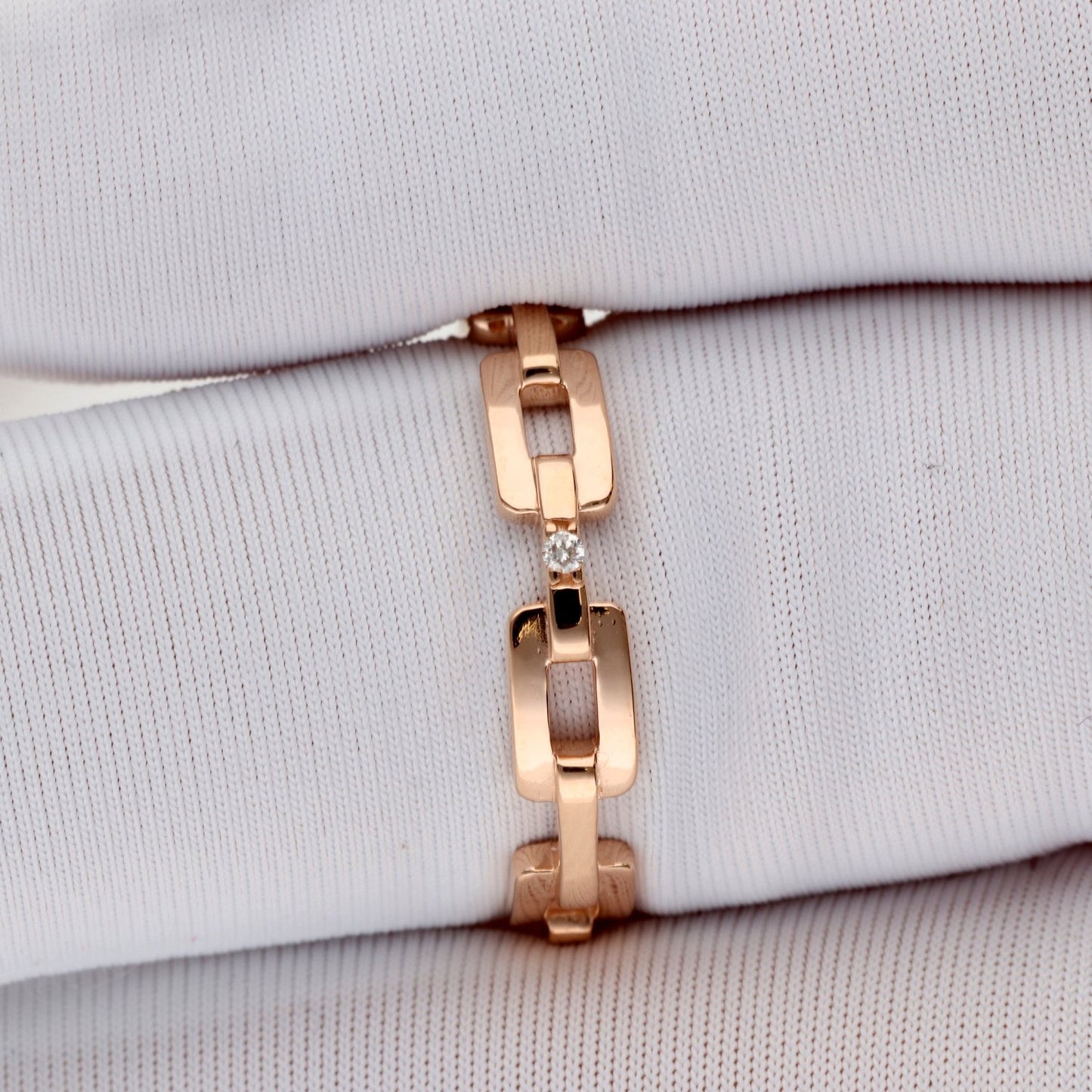 Žiedas su deimantu 0,008 ct