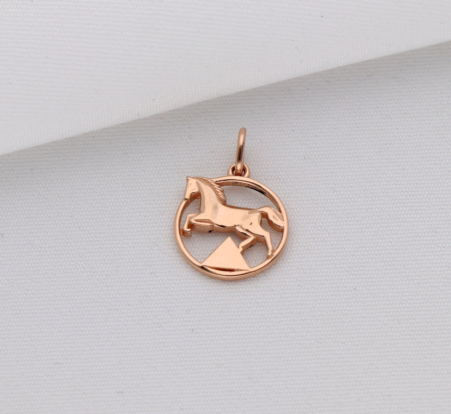 Auksinis pakabutis Obsticales Žirgas HORSEPOWER WITHIN