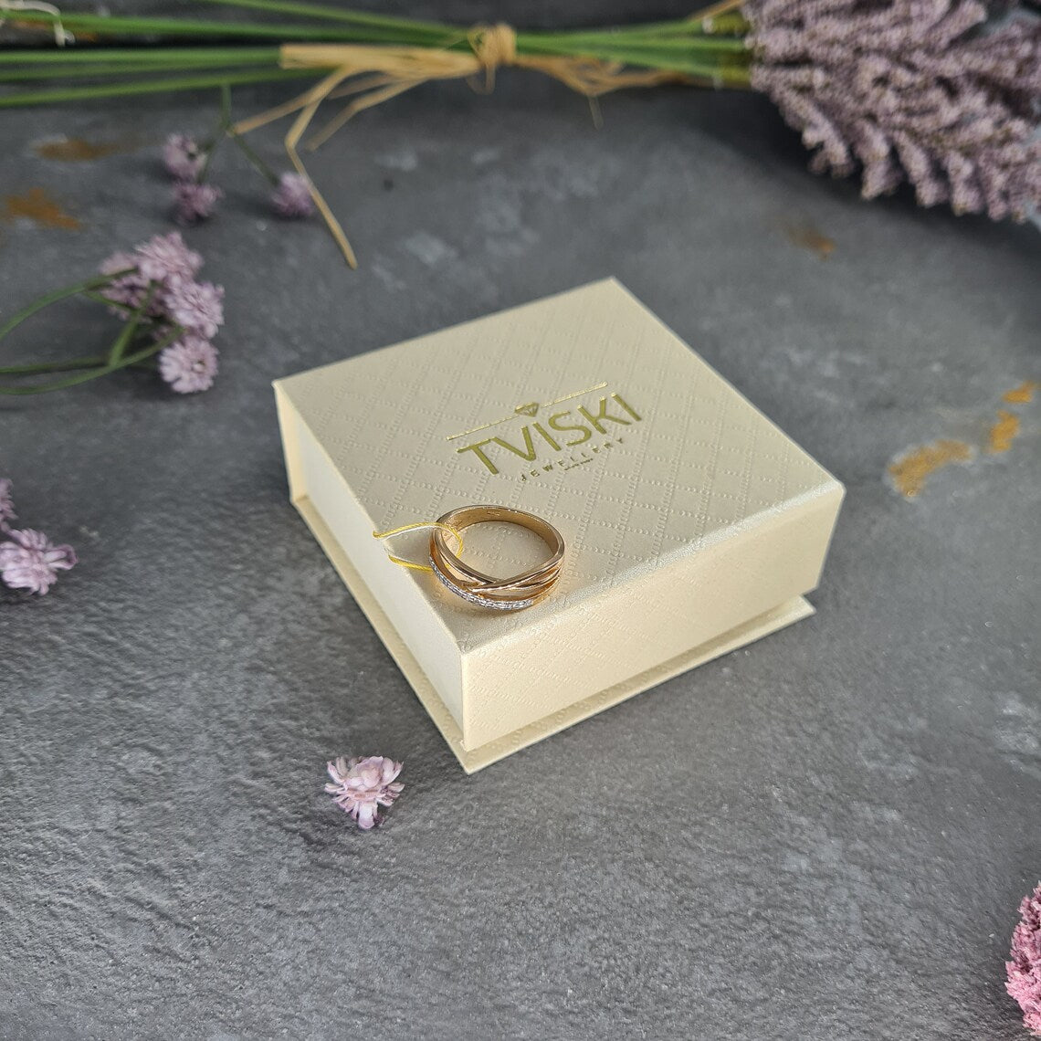 Žiedas su deimantais