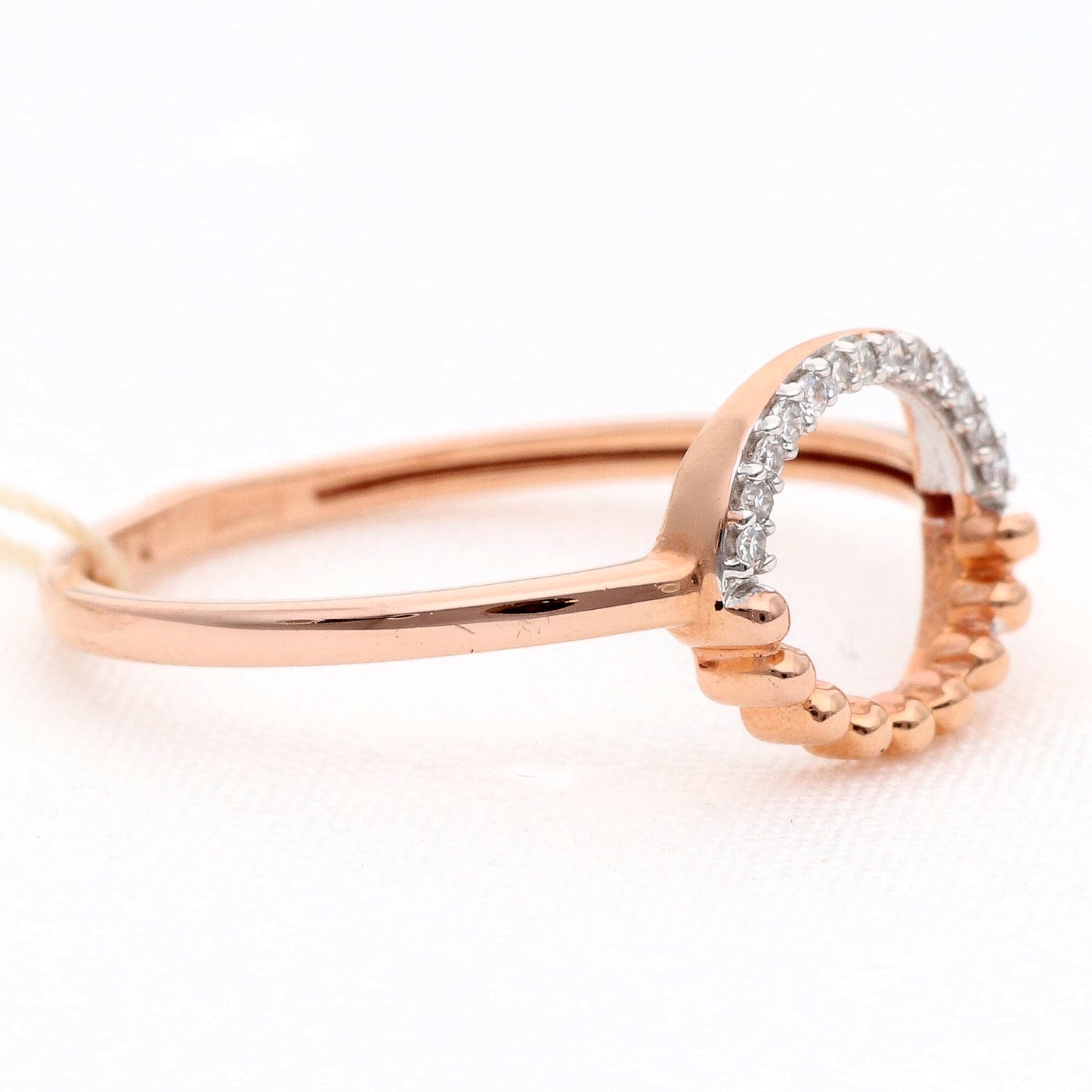 Auksinis žiedas su deimantais 0,05ct