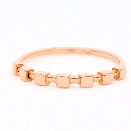 Minimalistinis auksinis žiedas