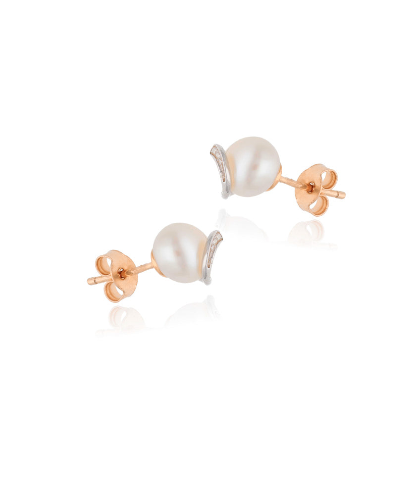 Auksiniai auskarai su upiniais perlais ir cirkoniu – elegantiškas klasikinis dizainas